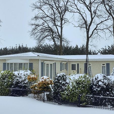 Chalet 42 'Vuursteenberg' Bospark Ijsselheide Zwolle Hattemerbroek 外观 照片